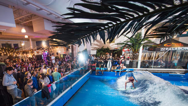 indoor-surfing-weeknder-lead_0.jpg